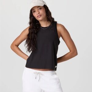 Vuori energy tank top